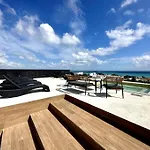 Musa Del Carmen 309 - Rooftop Pool View & Sky Bar By Solmar Rentals